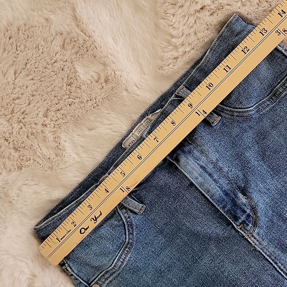 Free People High Rise Jeans sz28 R BinM - Picture 6 of 10
